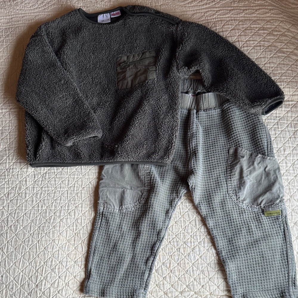 Boys Green Fleece Sweater and Waffle Pants Set